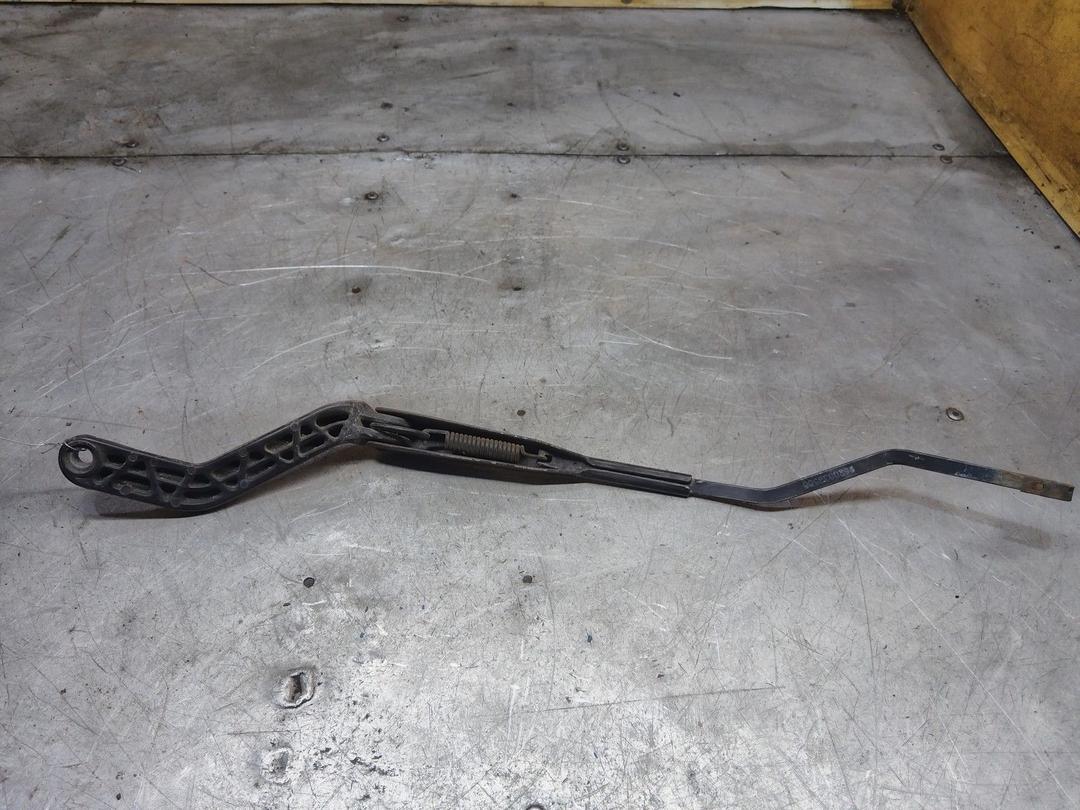 Щеткодержатель (поводок стеклоочистителя, дворник) 6JOV7S Citroen Saxo - Фото 2