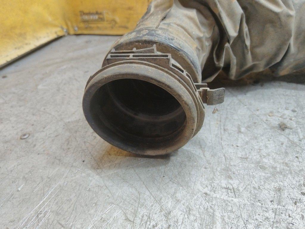 Патрубок воздушного фильтра L1OZIL Citroen C8 - Фото 3