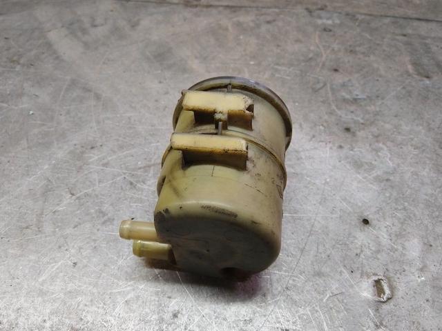 Бачок гидроусилителя YQCFU8 Renault Laguna купить