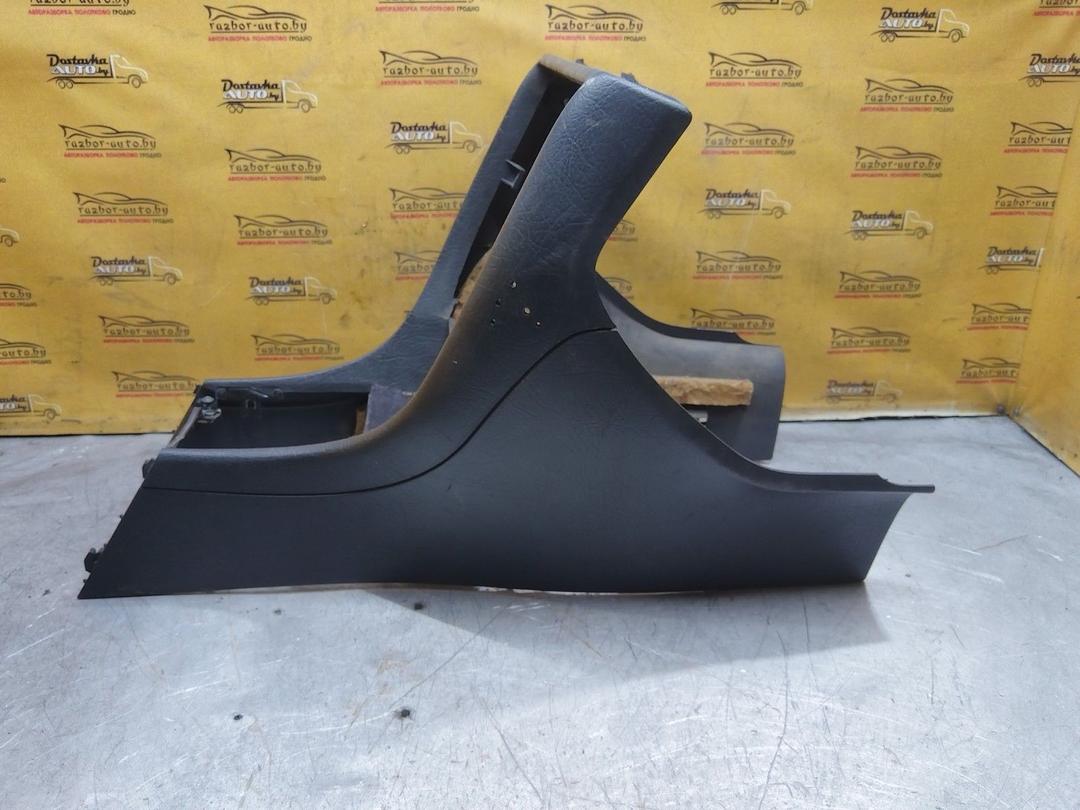 Консоль салона (кулисная часть) 85VS02 Audi 100 купить в магазине запчастей бу