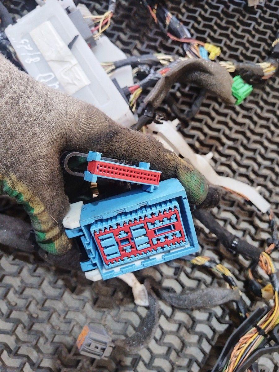 Проводка салона JVJNTP Volvo S40 - Фото 13