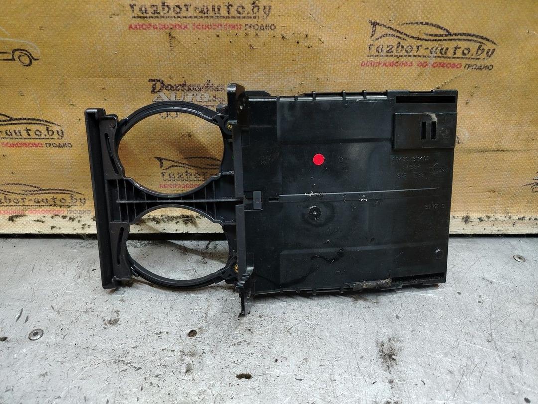 Подстаканник U3WQGJ Nissan Almera - Фото 2