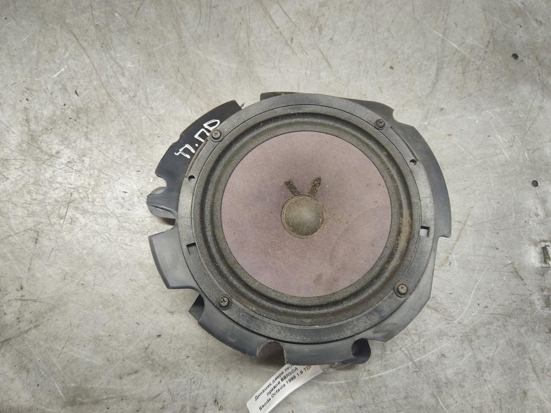 Динамик двери передней правой BBN5OA Skoda Octavia