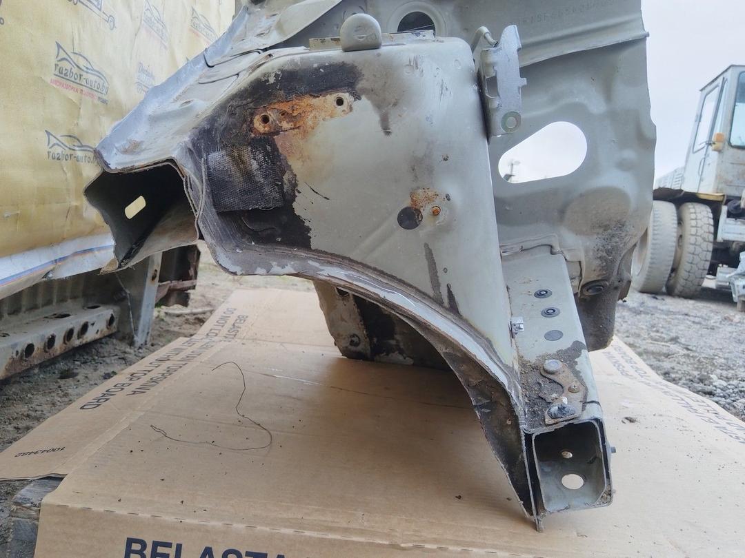 Стакан лонжерона правый 99EUIU Subaru Forester купить с доставкой