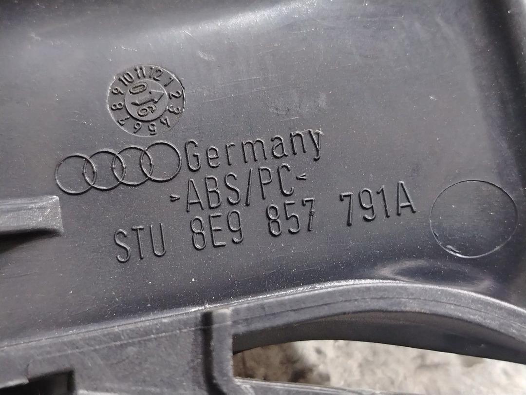 Механизм подачи ремня безопасности K77L8B Audi A4 - Фото 4