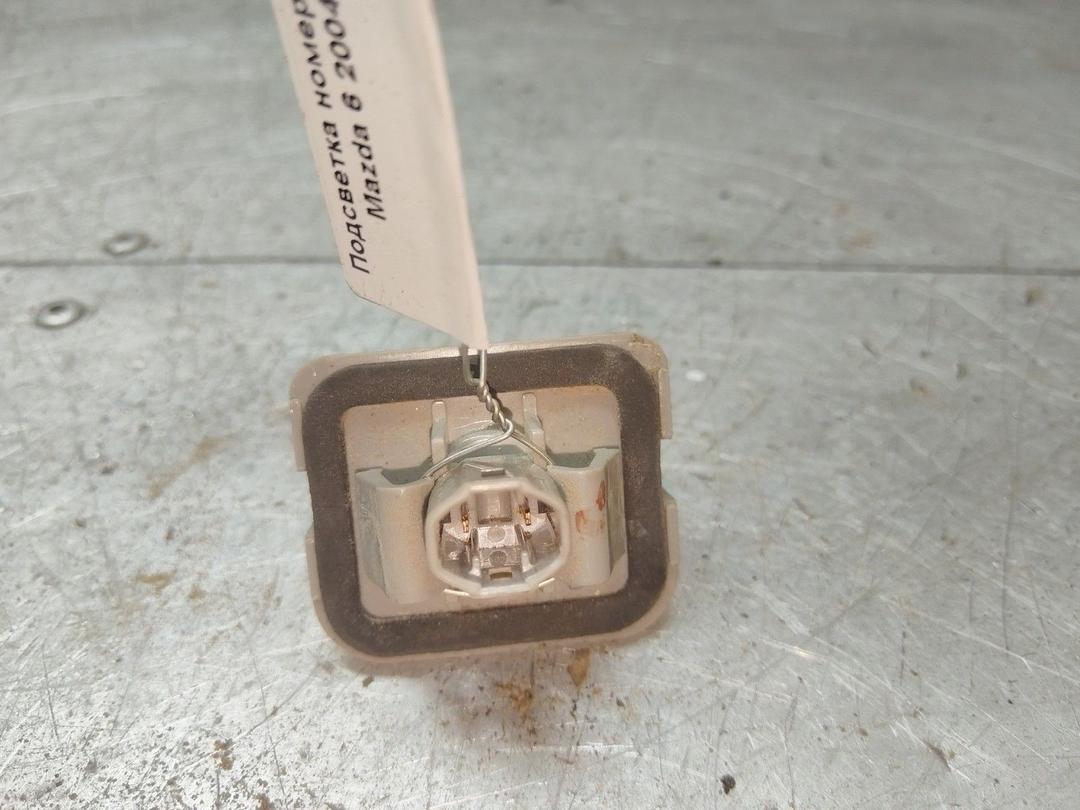 Подсветка номера MHL6T8 Mazda 6 - Фото 2