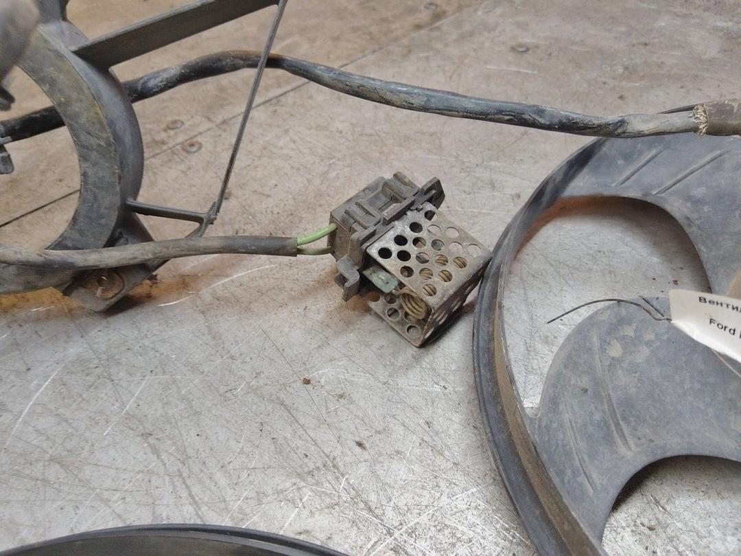 Вентилятор радиатора 03REXV Ford Focus купить с доставкой. Огромный выбор запчастей и марок авто. У нас есть практически все.