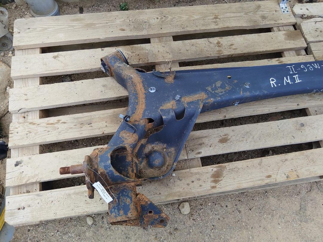 Балка подвески задняя 9ZP262 Renault Megane купить