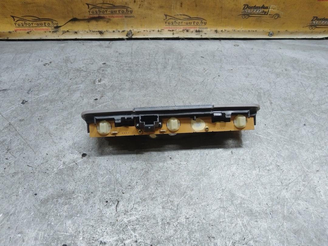 Фонарь салона (плафон) 2VPQCL Peugeot 607 купить