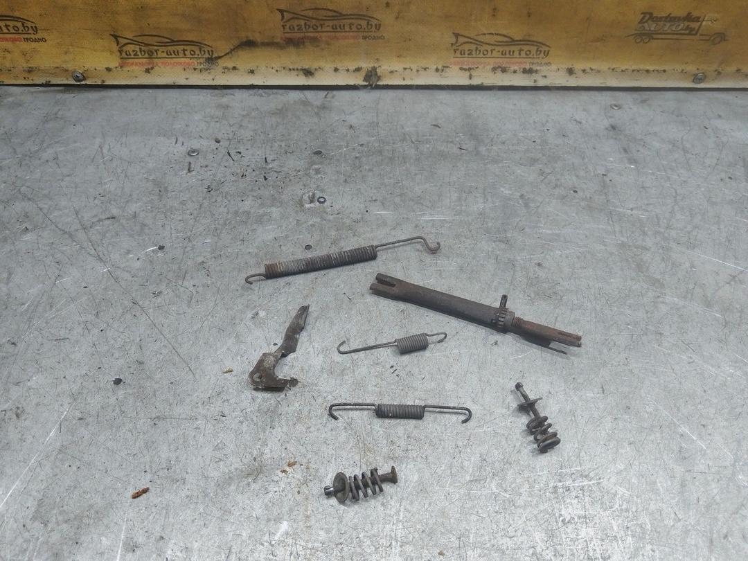 Механизм развода задних тормозных колодок левый QN2HOQ Renault Espace