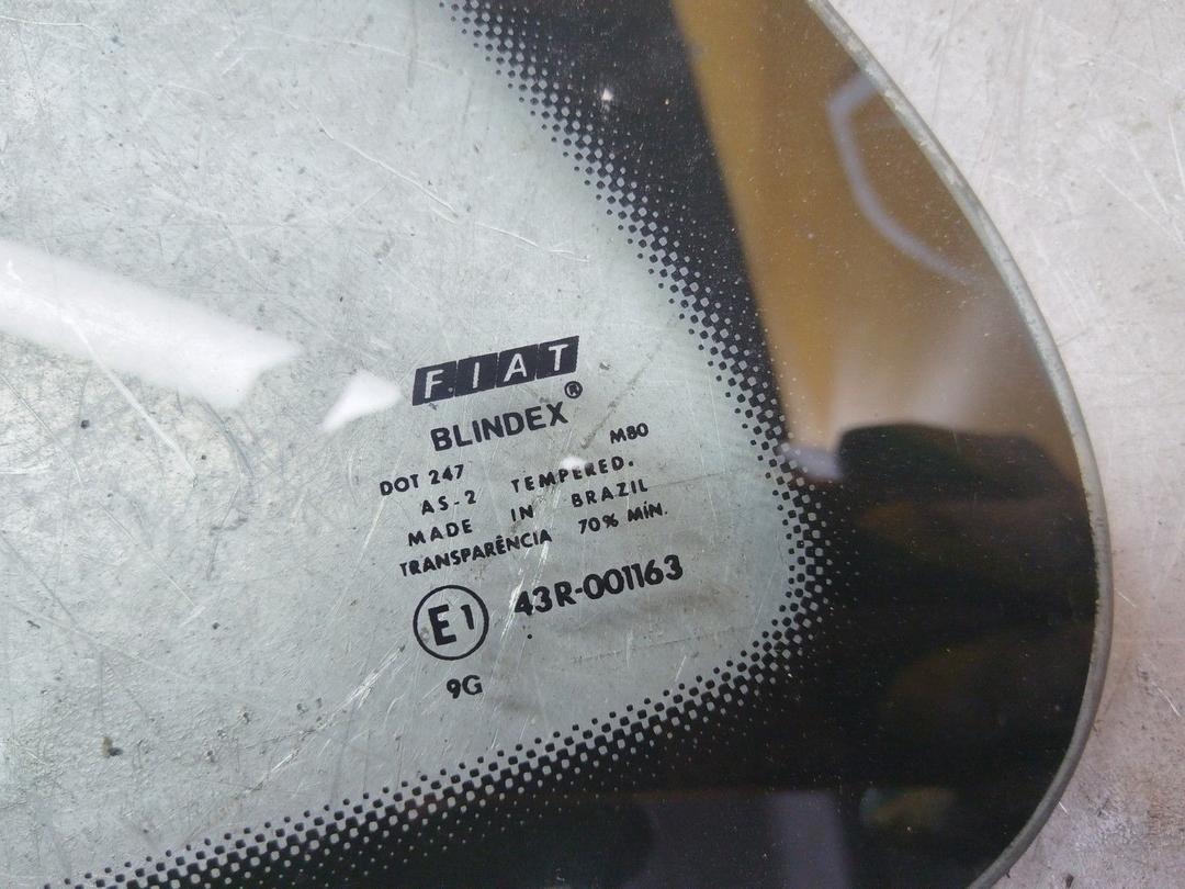 Стекло кузовное боковое левое SN2833 Fiat Palio - Фото 2