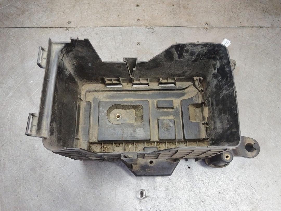 Полка аккумулятора NW6AFC Volkswagen Passat купить