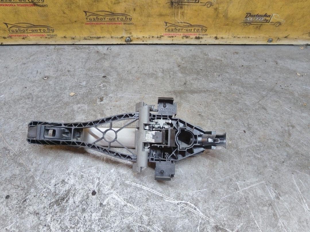 Ручка наружная задняя правая 6FDR2G Volvo XC70 купить с доставкой