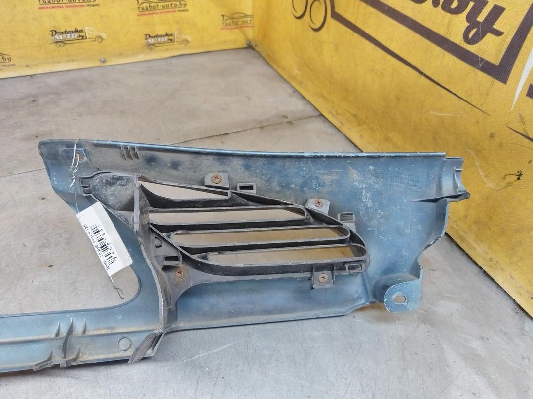 Решетка радиатора JZ0RH6 Renault Scenic undefined