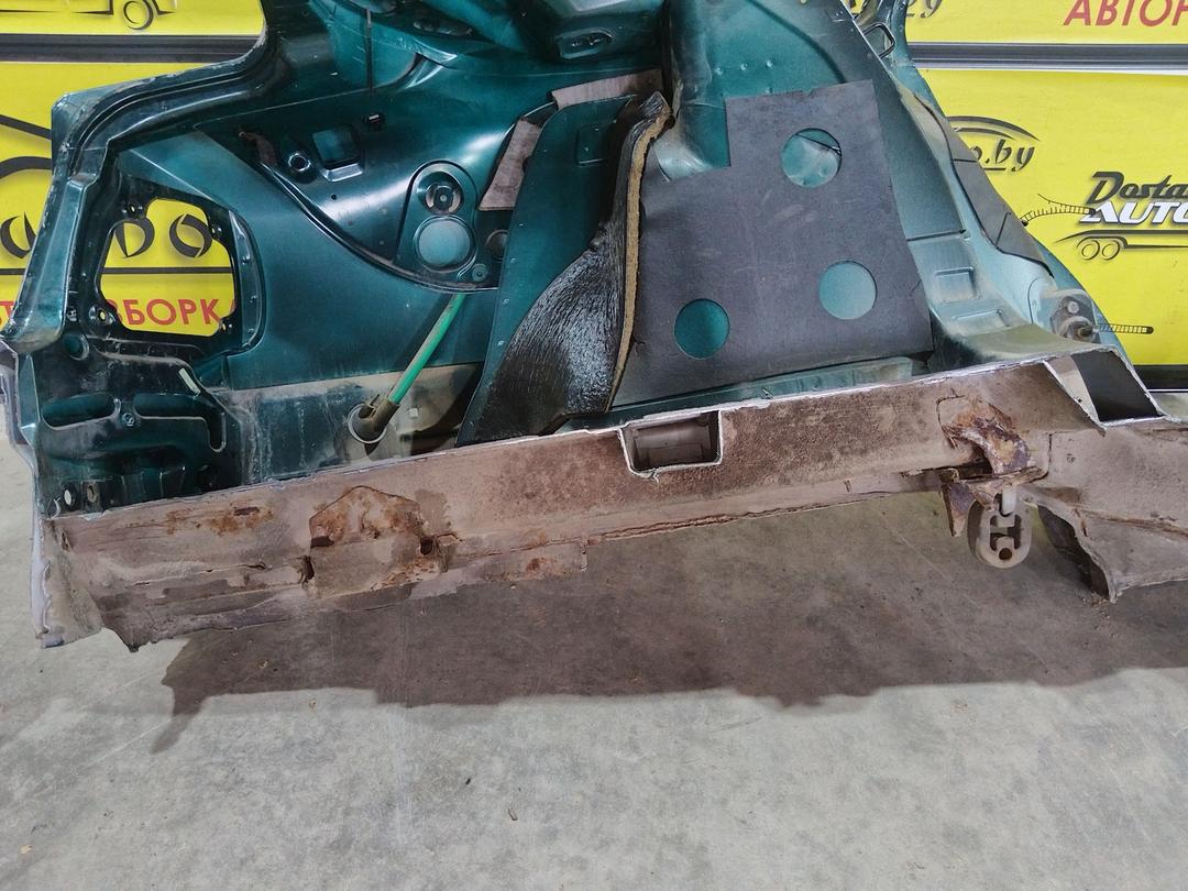 Крыло заднее левое 6FBYSB Audi A4 undefined