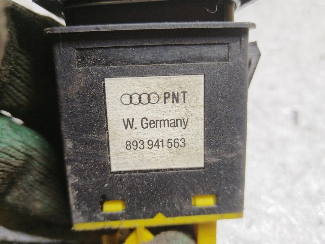 Кнопка противотуманных фар 7BP076 Audi 100 купить с доставкой