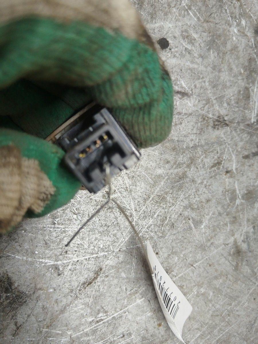 Кнопка аварийной сигнализации BI6B2V Nissan Note - Фото 6