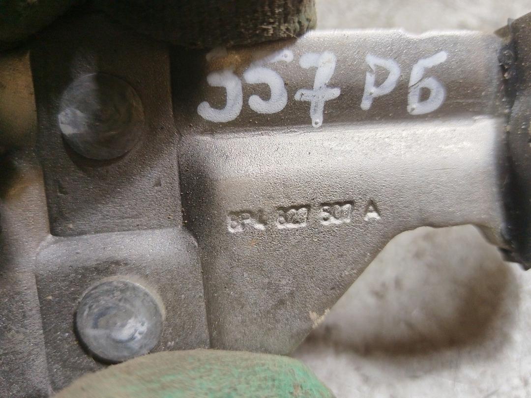 Ответная часть замка багажника RGVUYF Skoda Fabia купить с доставкой