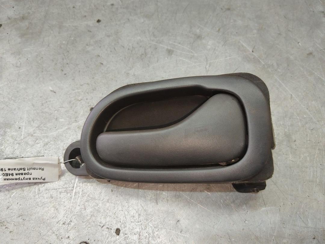 Ручка внутренняя задняя правая 94E0IY Renault Safrane