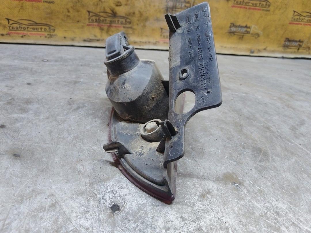 Фонарь противотуманный правый 2YDQ60 Renault Espace купить с доставкой. Огромный выбор запчастей и марок авто. У нас есть практически все.