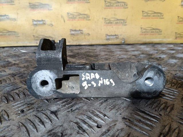 Кронштейн двигателя 4AVKI3 Saab 9-3 - Фото 4