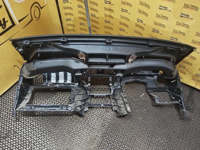 Панель передняя салона (торпедо) 818HE8 Hyundai Matrix undefined