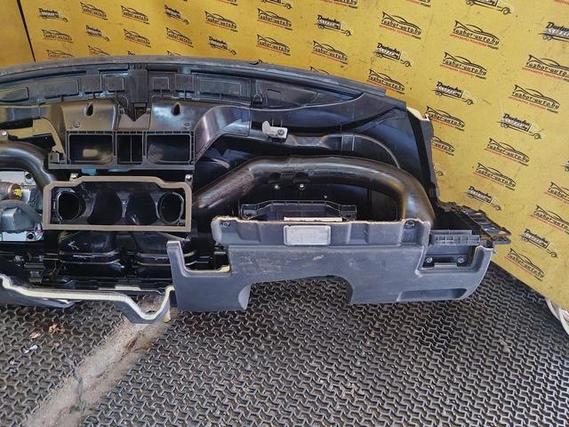 Панель передняя салона (торпедо) JGFYOZ Volvo XC70 undefined
