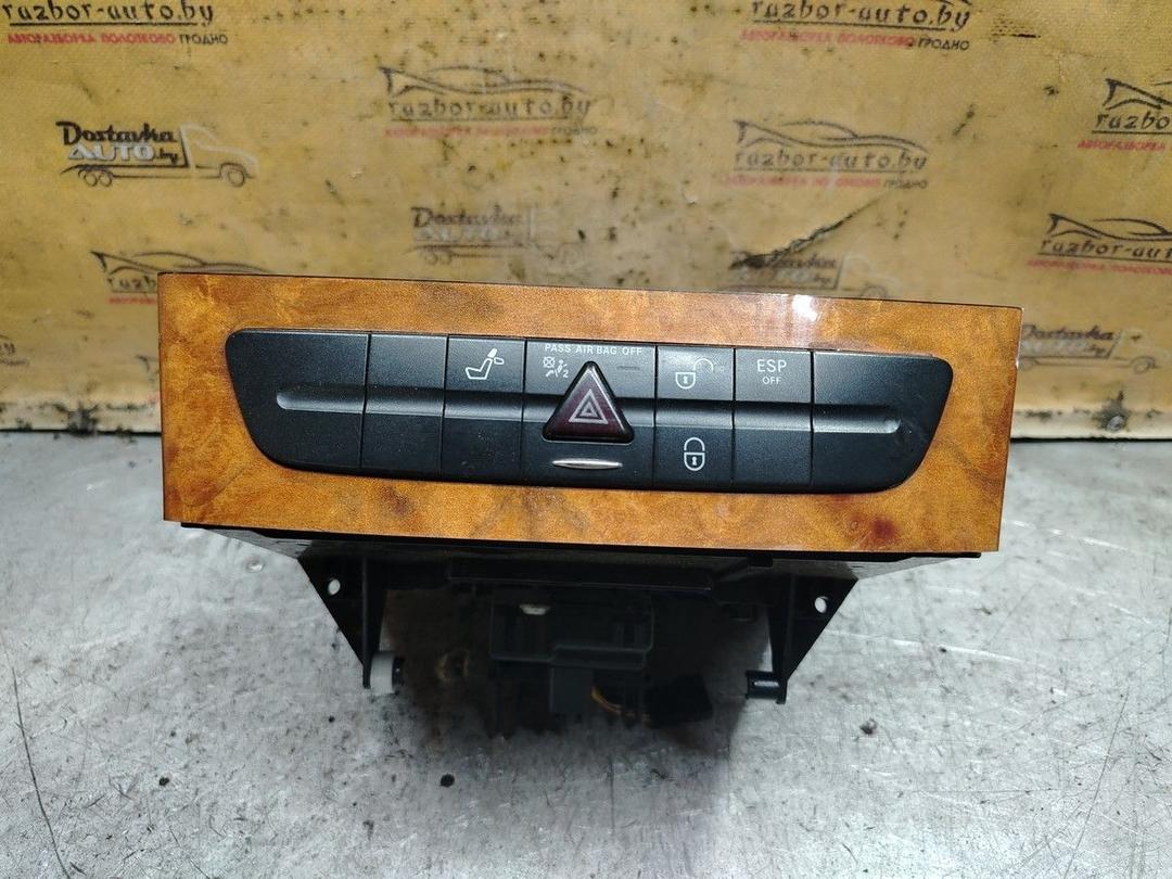 Блок кнопок XGJSCX Mercedes E W211 - Фото 1