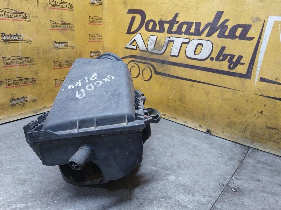 Корпус воздушного фильтра WFJ4OT Skoda Octavia - Фото 3