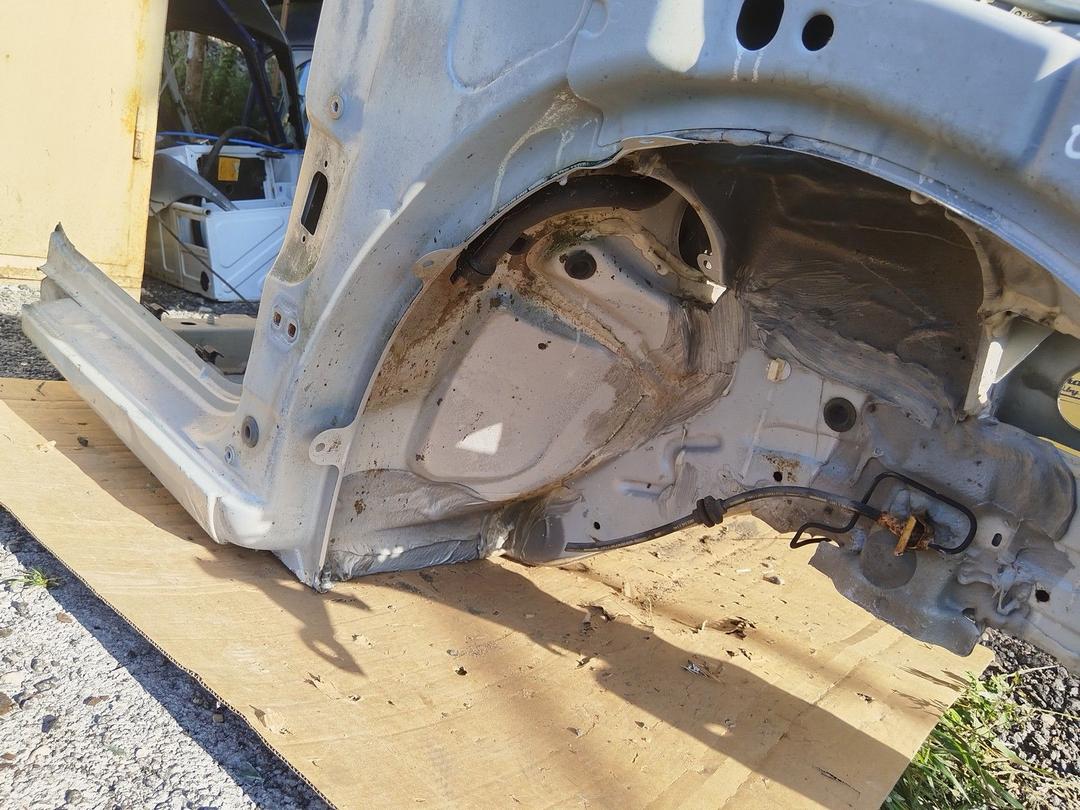 Стойка кузовная передняя правая 5CA2LP Renault Scenic купить