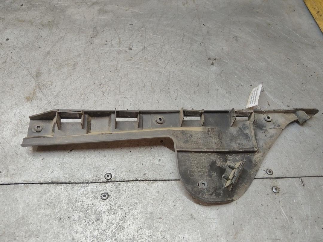 Кронштейн крепления бампера заднего YRAO7C Seat Alhambra купить