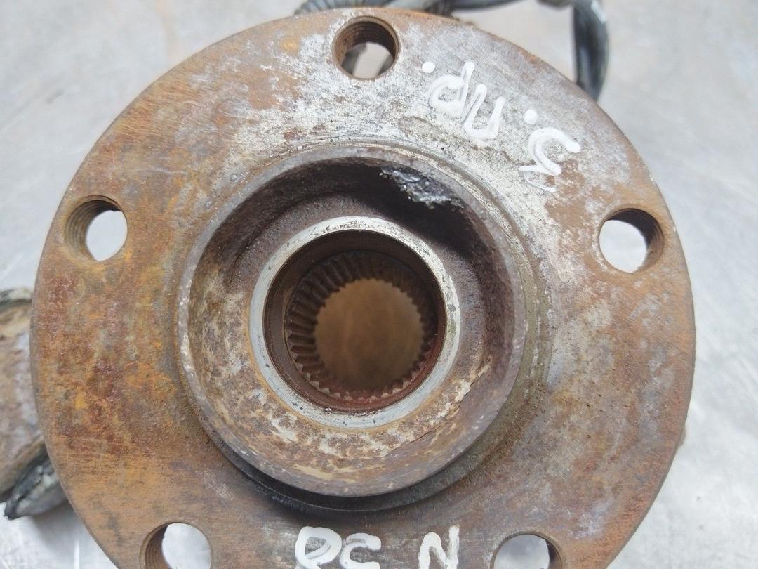 Ступица задняя правая RB5ZJM Audi A6 - Фото 2