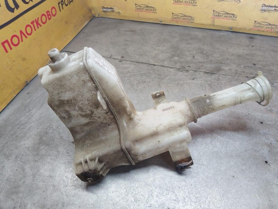 Бачок омывателя KLWVQ4 Mazda Premacy купить в магазине запчастей бу