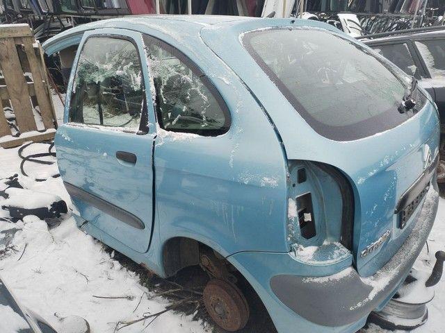 Стекло кузовное боковое левое FV8O28 Citroen Xsara Picasso - Фото 1