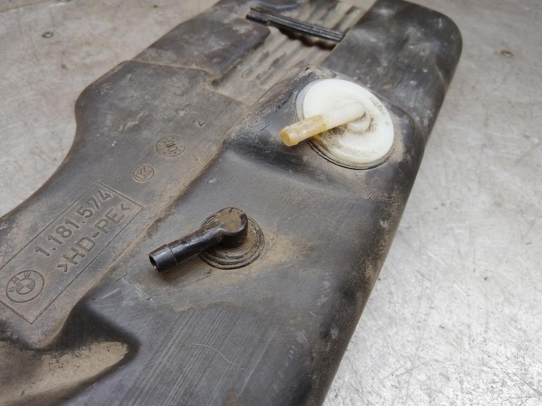 Адсорбер UJYGPP BMW 5 E39 - Фото 4