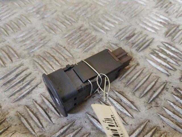 Кнопка (выключатель) WGYHQV Nissan Note купить в магазине запчастей бу