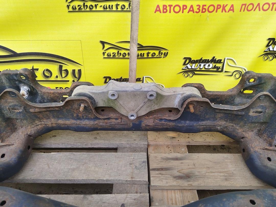 Балка подвески задняя 82HWK7 Audi A6 undefined