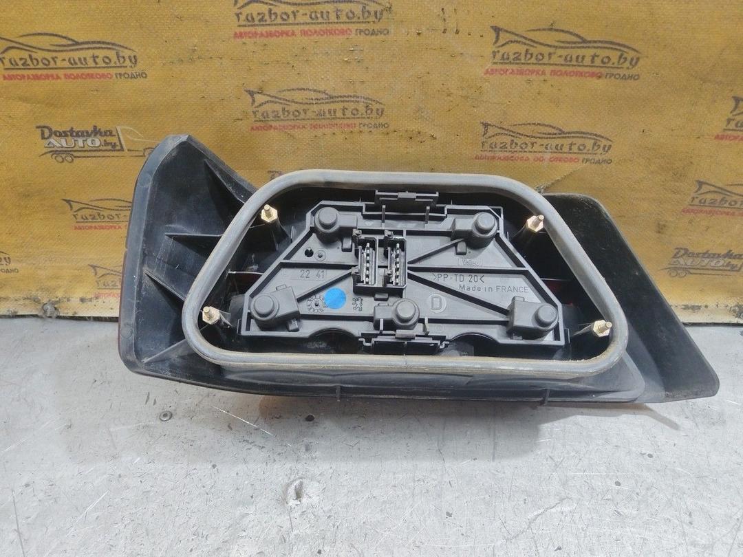 Фонарь задний правый AJI4I6 Peugeot 605 - Фото 6