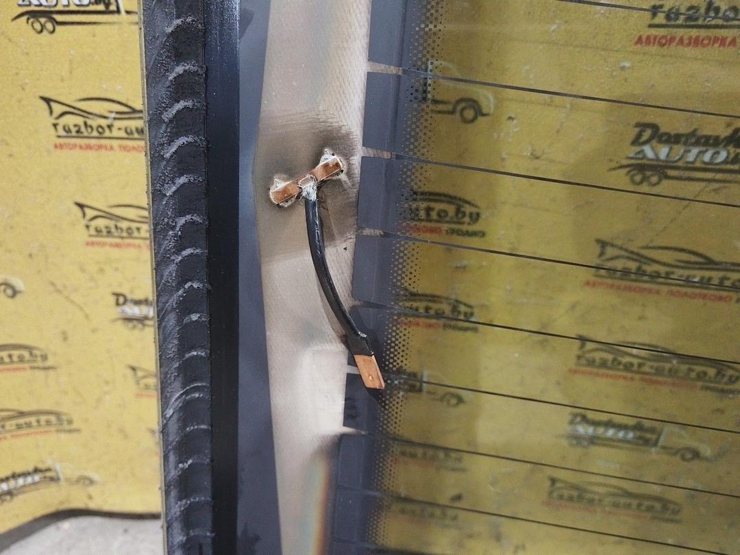 Стекло заднее NW3AEH Opel Vectra купить на авторазборке