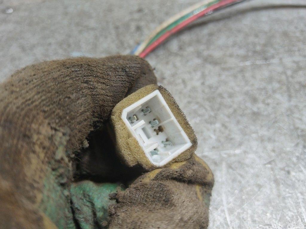 Кнопка стеклоподъемника заднего правого HO7E4U Mazda Xedos 6 - Фото 2