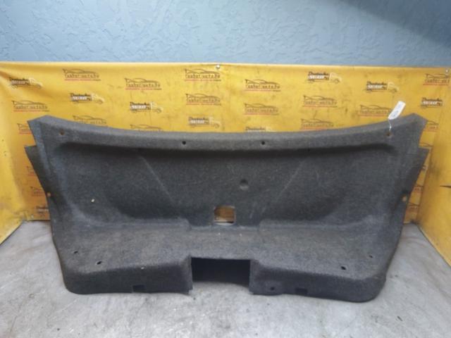 Обшивка крышки багажника U84KQY Mercedes C W202 купить
