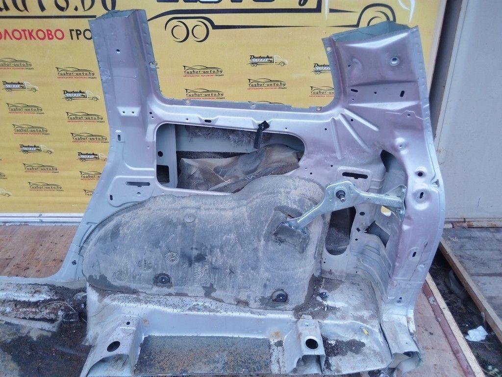 Крыло заднее правое 0KR153 Opel Zafira undefined
