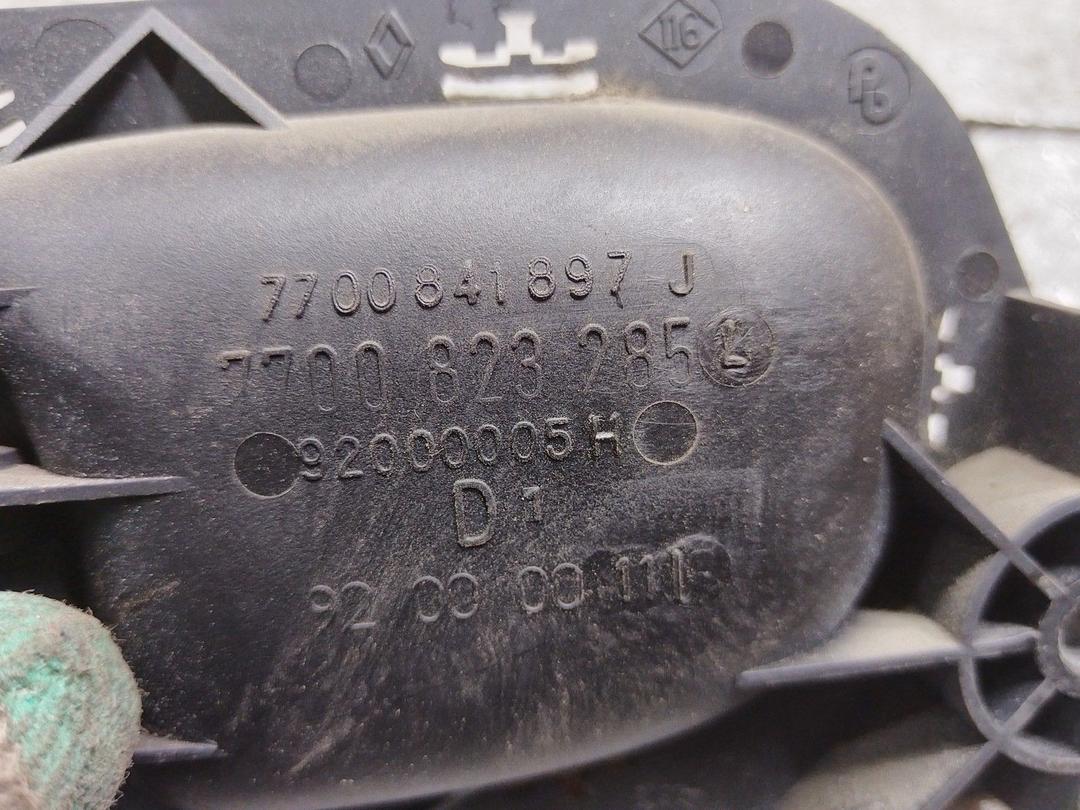 Ручка внутренняя передняя правая DGF85D Renault Laguna купить с доставкой