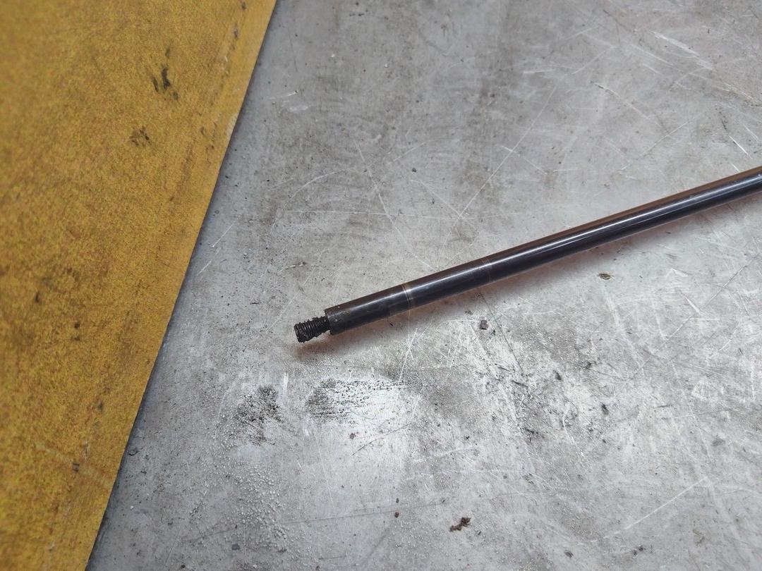 Амортизатор капота VOJ1W1 Peugeot 306 купить с доставкой