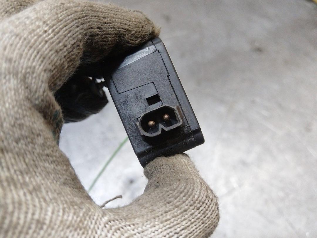 Активатор замка крышки топливного бака MPGKNL BMW 5 E39 купить