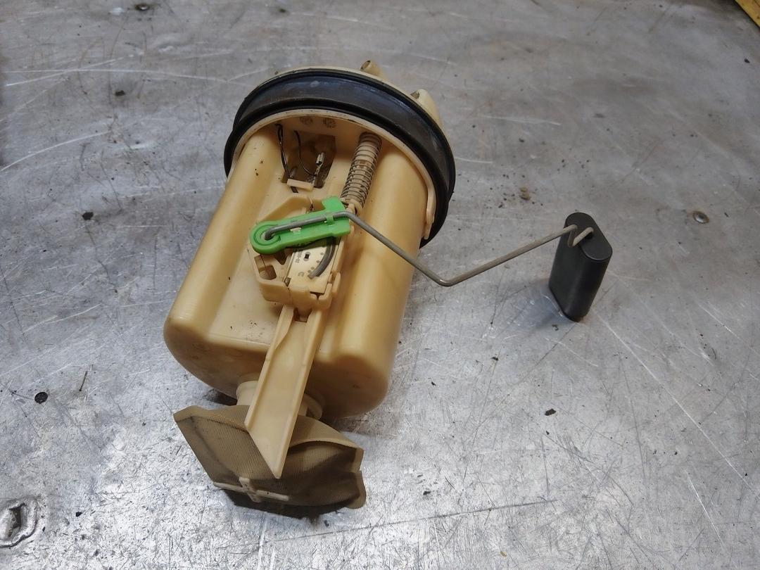 Колба в бак 0XEZUG Peugeot 306 - Фото 5