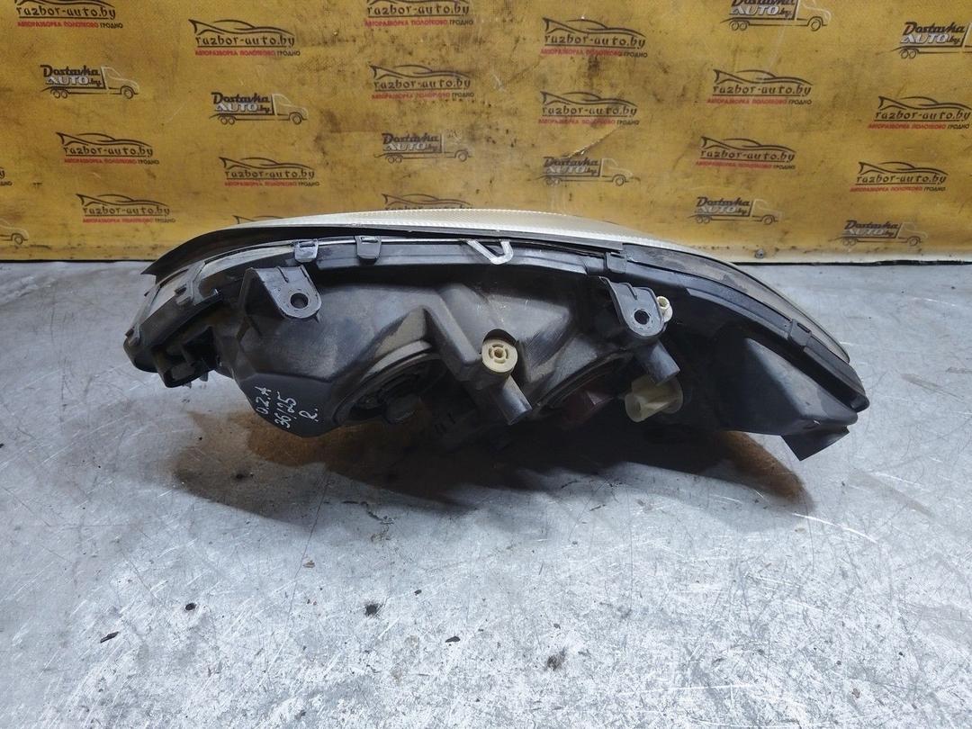 Фара правая 8KHUE8 Opel Zafira купить в магазине запчастей бу