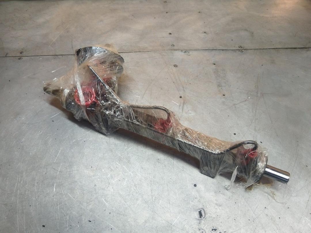 Рулевая рейка N8D770 Citroen C4