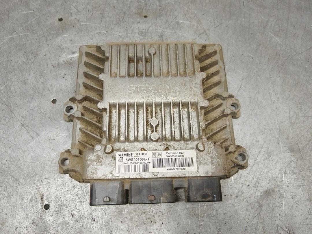 Блок управления двигателем 7VNRMH Peugeot Partner