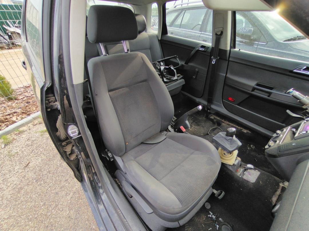 Салон (комплект сидений) UD331W Volkswagen Polo undefined